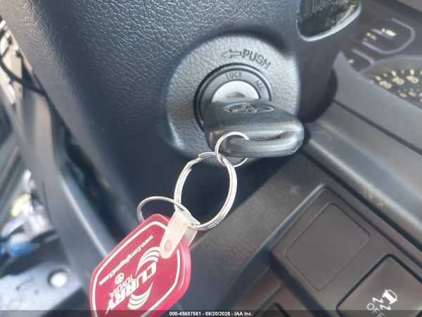 2019 TOYOTA TUNDRA SR5 5.7L V8