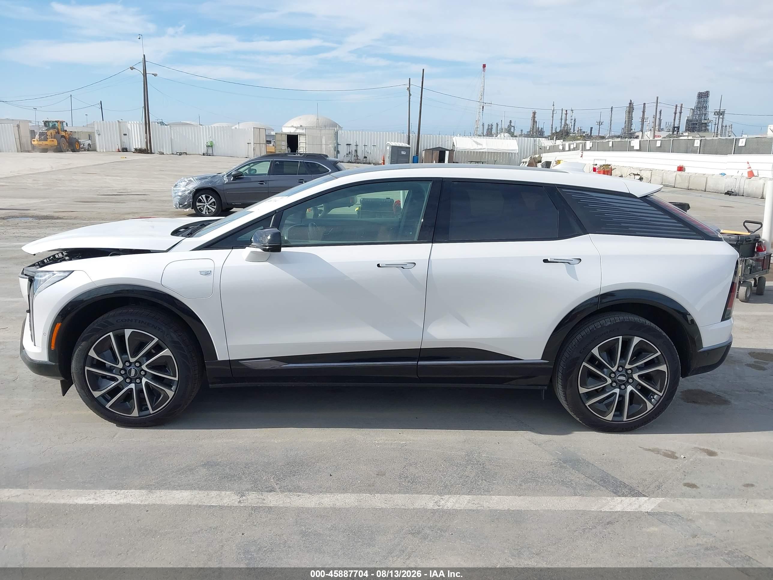 2025 CADILLAC OPTIQ SPORT 2 AWD