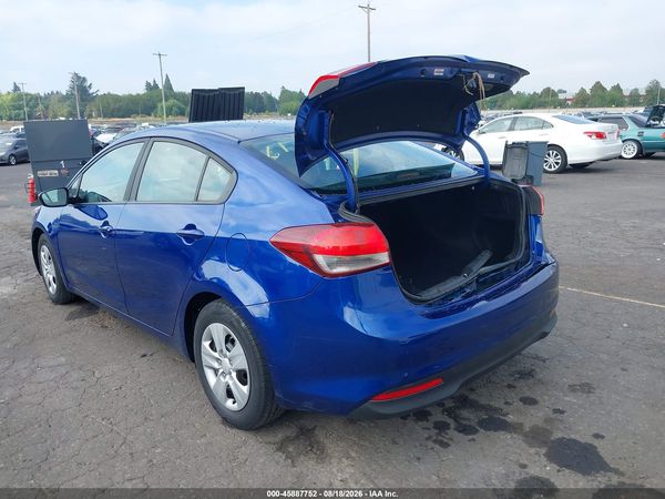 2017 KIA FORTE LX