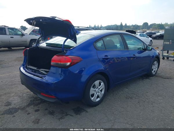 2017 KIA FORTE LX