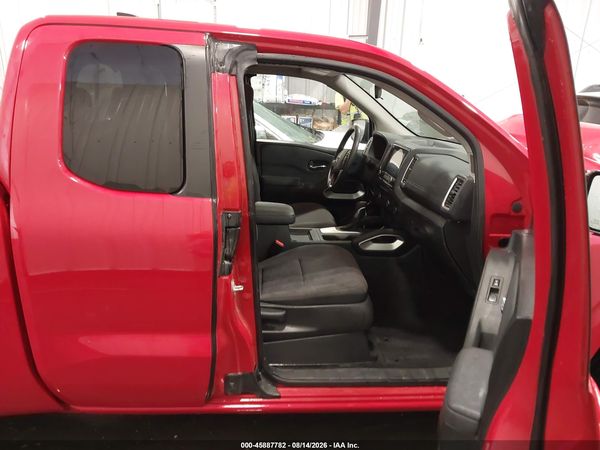 2022 NISSAN FRONTIER KING CAB SV 4X4 — I5