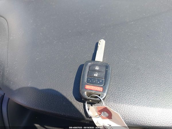 2014 HONDA CR-V LX — I11