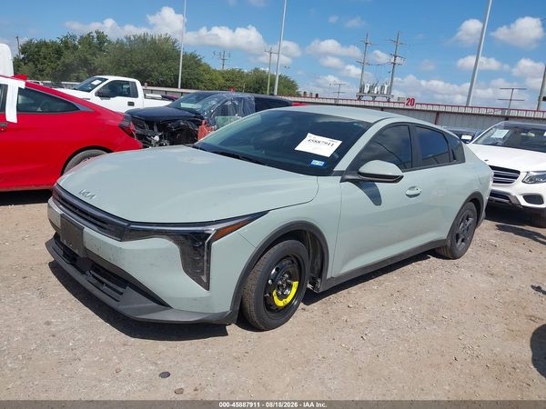 2025 KIA K4 LXS