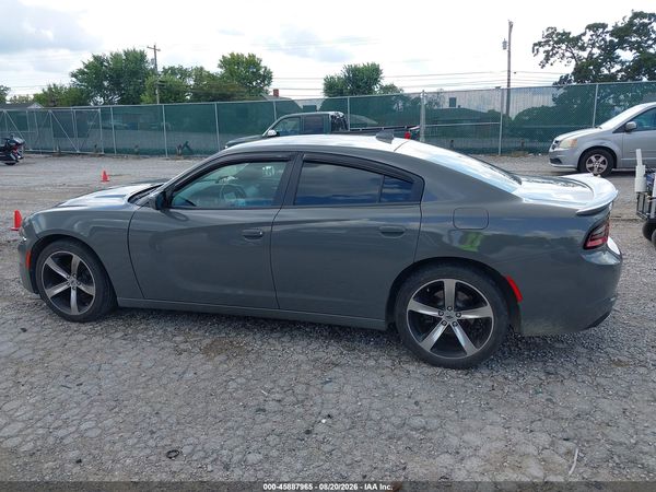 2017 DODGE CHARGER SXT RWD