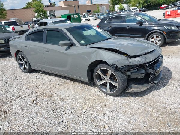 2017 DODGE CHARGER SXT RWD