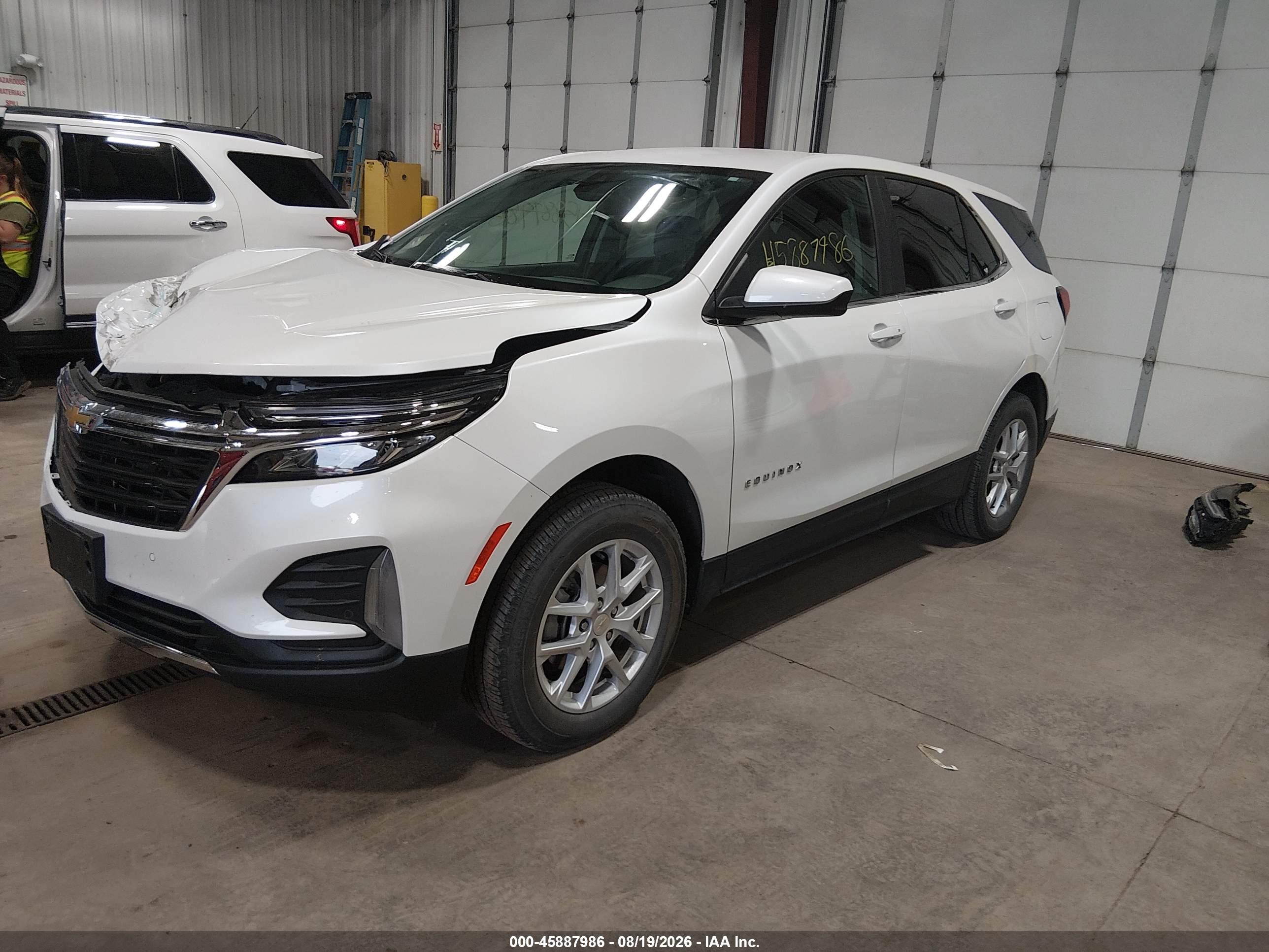 2024 CHEVROLET EQUINOX AWD LT — I2