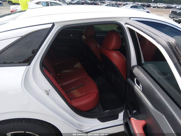 2024 KIA K5 GT LINE