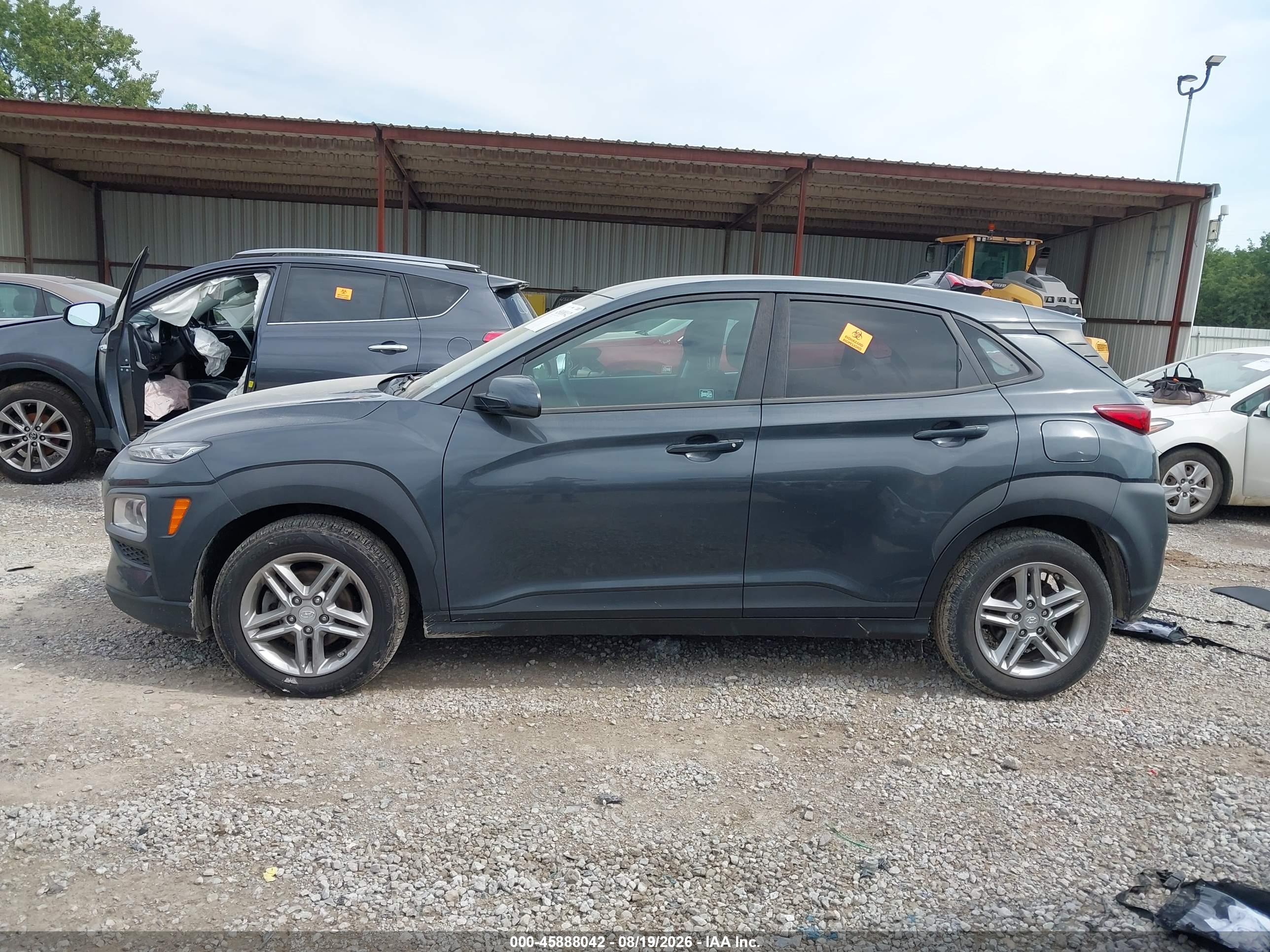 2020 HYUNDAI KONA SE