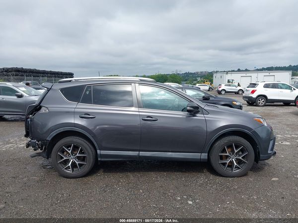 2016 TOYOTA RAV4 SE