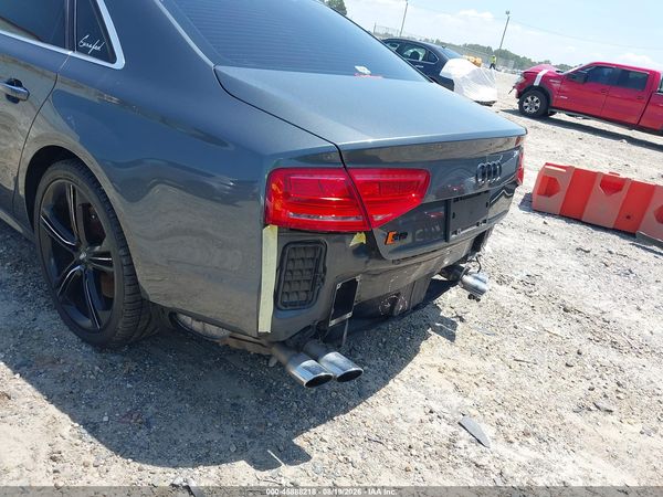 2014 AUDI S8 4.0T