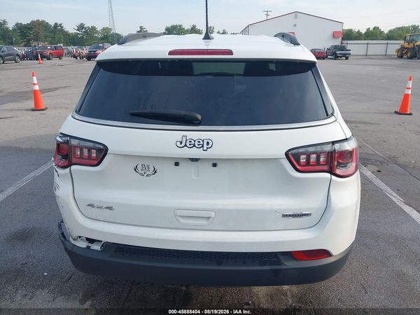 2022 JEEP COMPASS LATITUDE 4X4 — I119