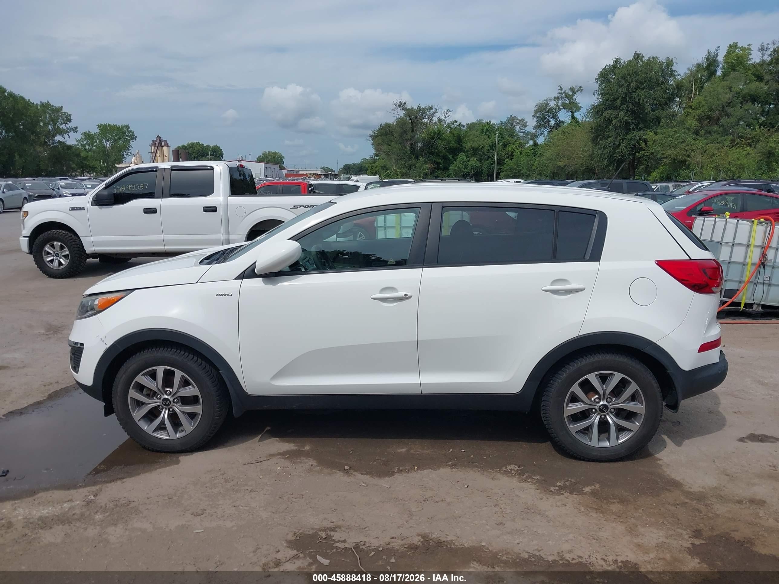 2016 KIA SPORTAGE LX