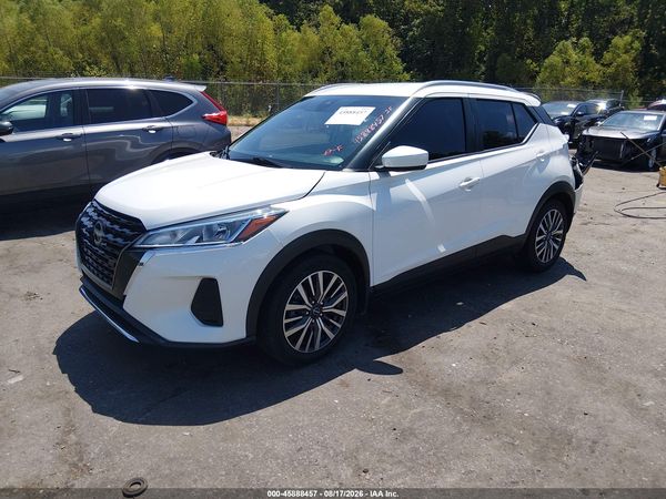 2022 NISSAN KICKS SV XTRONIC CVT