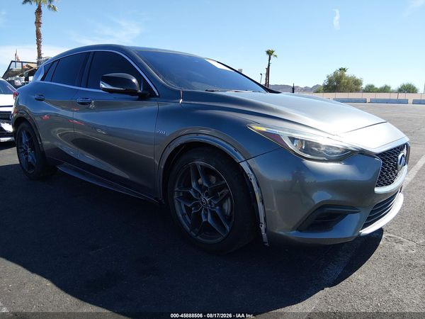 2017 INFINITI QX30 SPORT