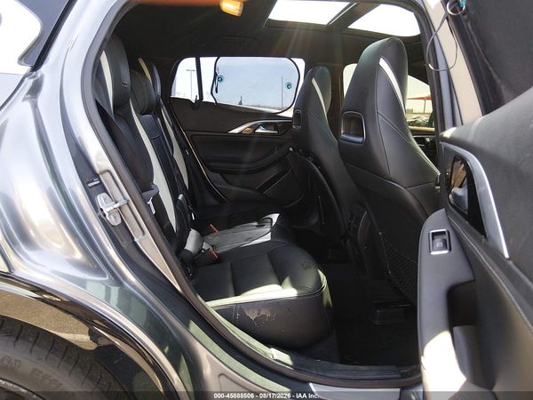 2017 INFINITI QX30 SPORT