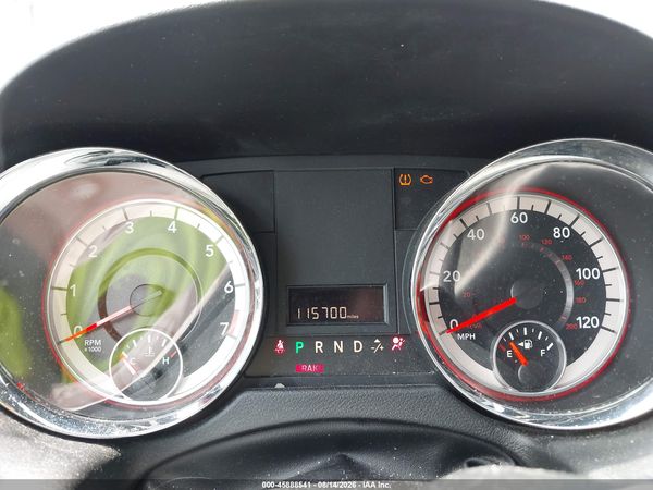 2017 DODGE GRAND CARAVAN SXT — I7