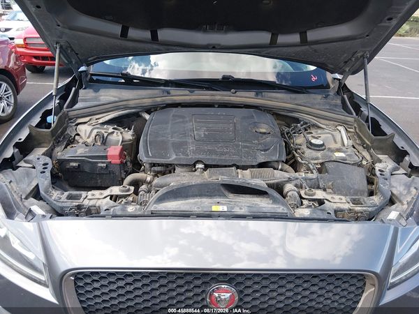 2018 JAGUAR F-PACE 30T PREMIUM