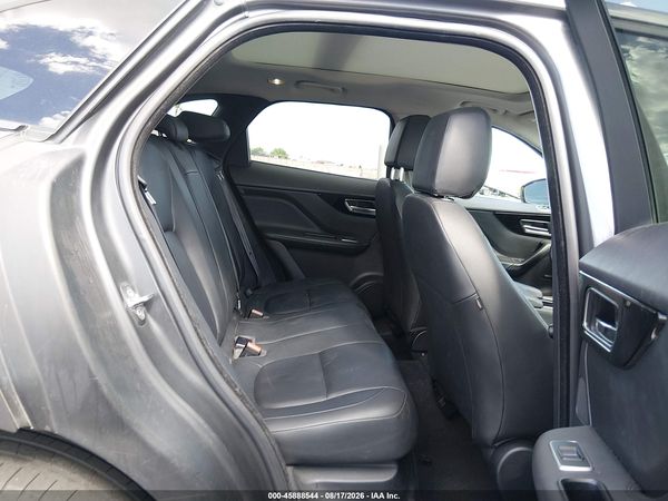 2018 JAGUAR F-PACE 30T PREMIUM