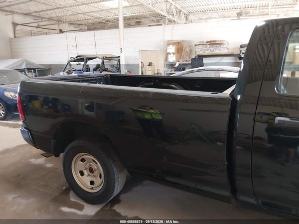 2017 RAM 1500 TRADESMAN  4X4 8' BOX
