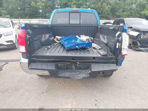 2017 TOYOTA TACOMA SR5