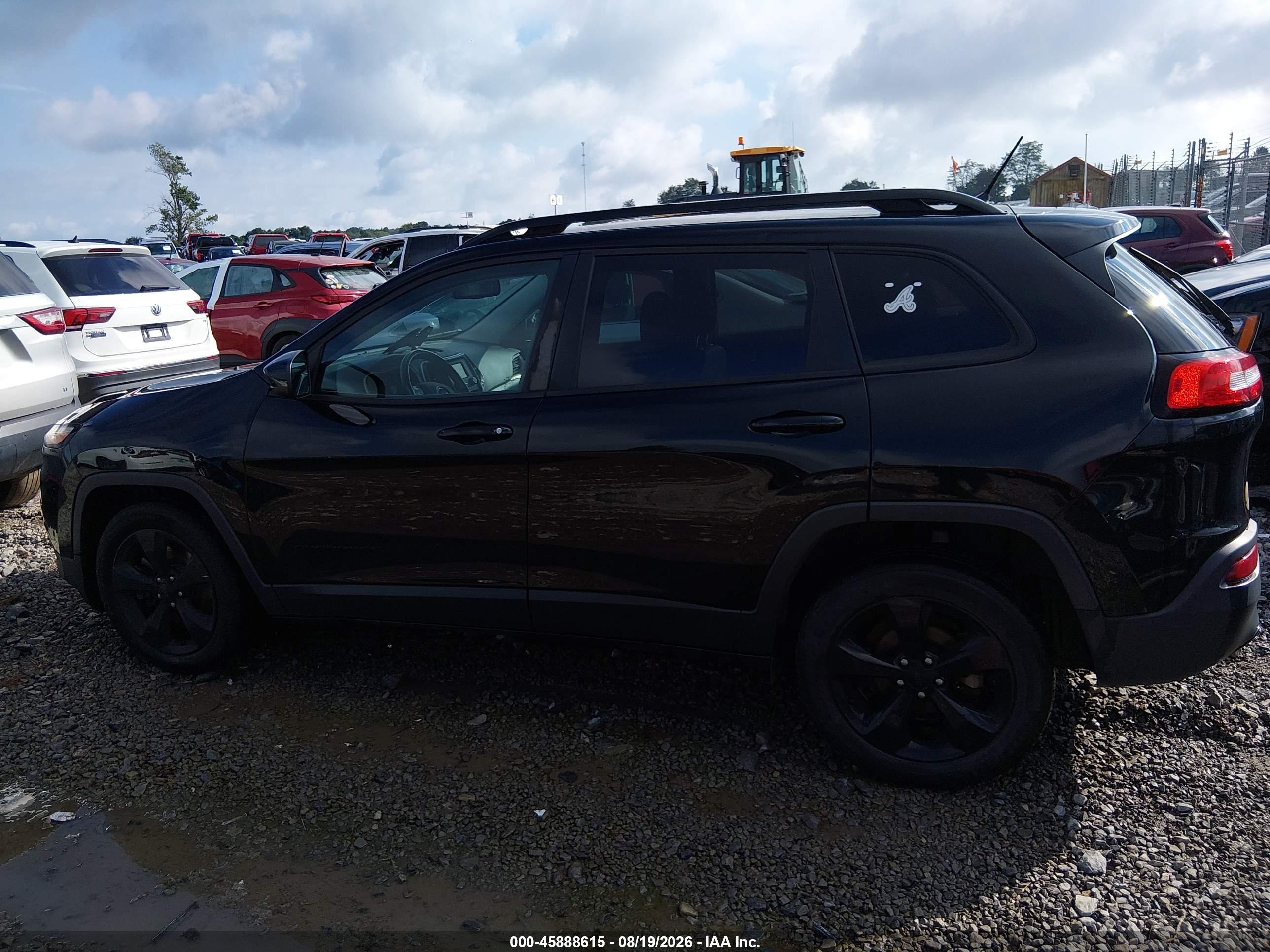 2018 JEEP CHEROKEE LATITUDE FWD