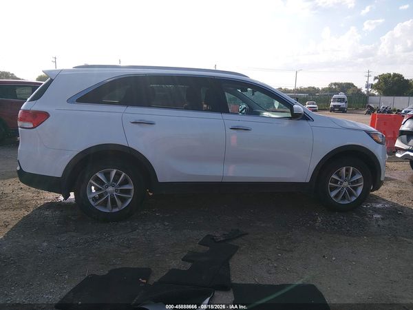 2017 KIA SORENTO 2.4L LX