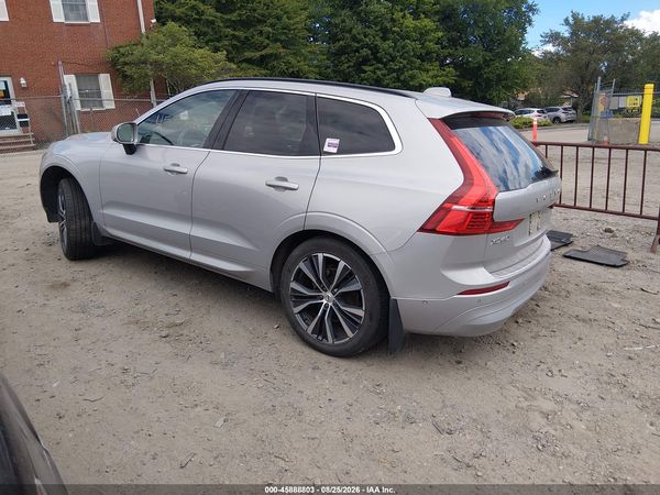 2022 VOLVO XC60 B5 MOMENTUM
