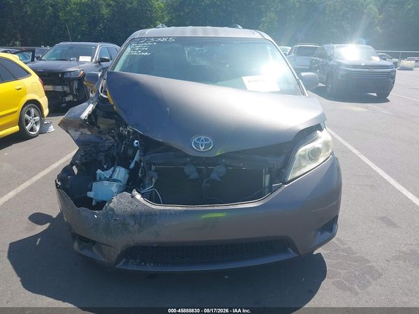 2013 TOYOTA SIENNA LE V6 8 PASSENGER