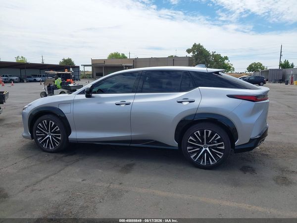 2023 LEXUS RZ 450E LUXURY