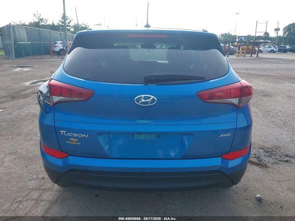 2017 HYUNDAI TUCSON SE