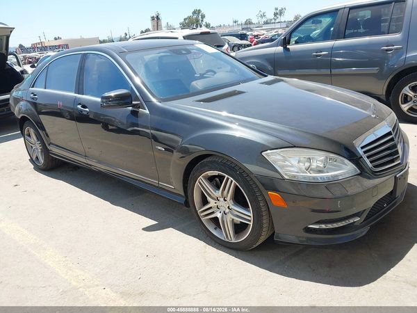 2012 MERCEDES-BENZ S 550 S550