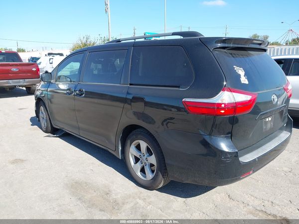 2015 TOYOTA SIENNA LE 8 PASSENGER