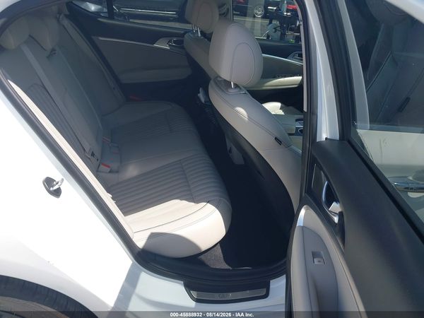 2021 GENESIS G70 2.0T RWD