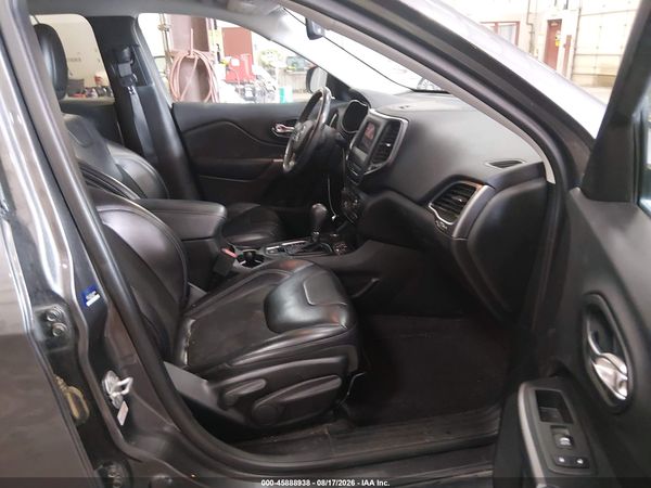 2019 JEEP CHEROKEE LATITUDE PLUS 4X4