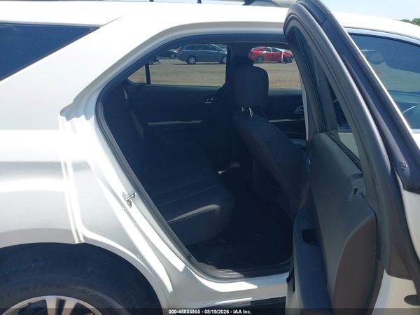 2015 CHEVROLET EQUINOX LT — I8