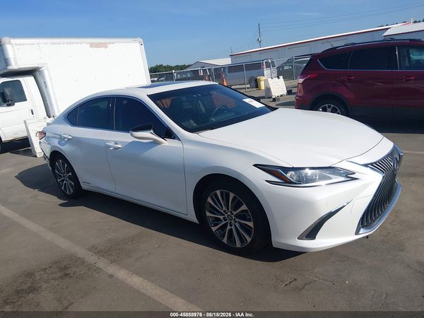 2019 LEXUS ES 300H