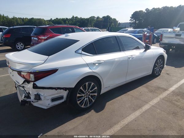 2019 LEXUS ES 300H