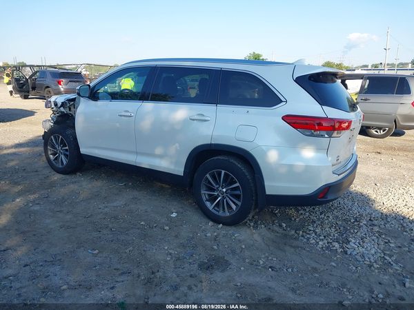 2019 TOYOTA HIGHLANDER XLE