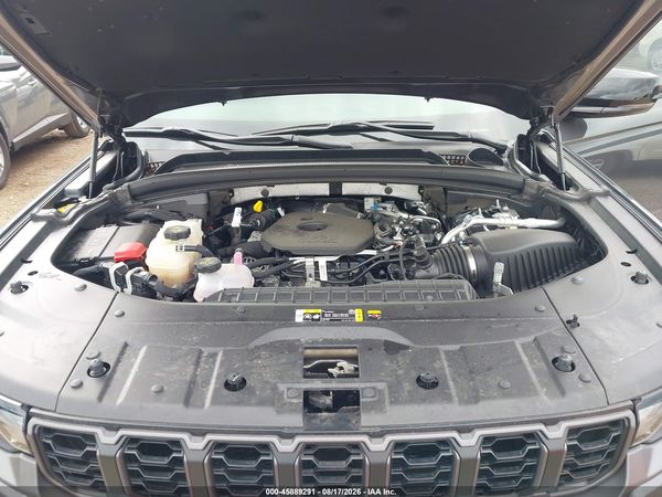 2026 JEEP GRAND CHEROKEE LIMITED 4X4 — I10