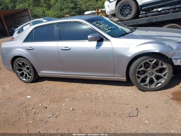 2015 CHRYSLER 300 300S — I116