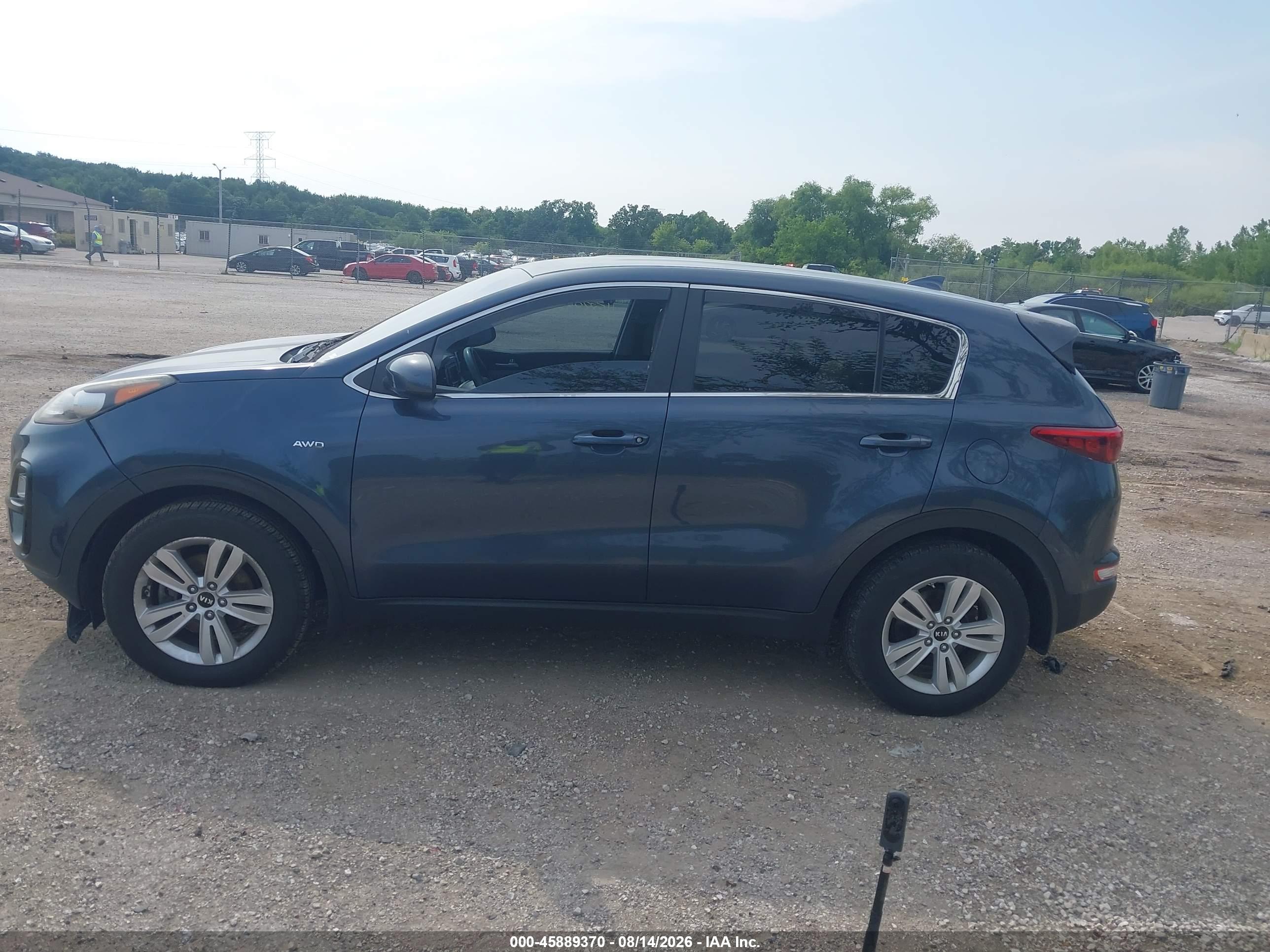 2017 KIA SPORTAGE LX