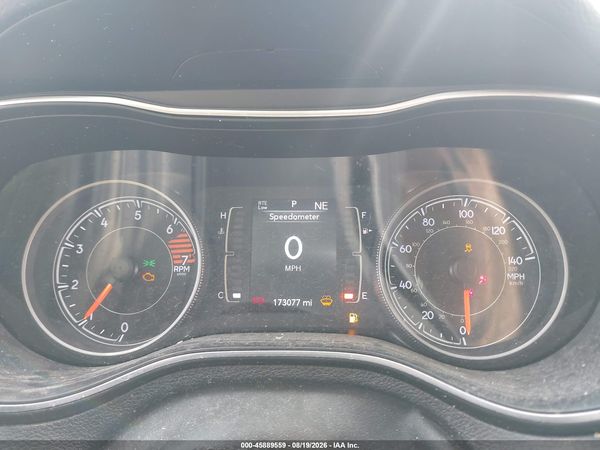 2019 JEEP CHEROKEE LATITUDE 4X4 — I7