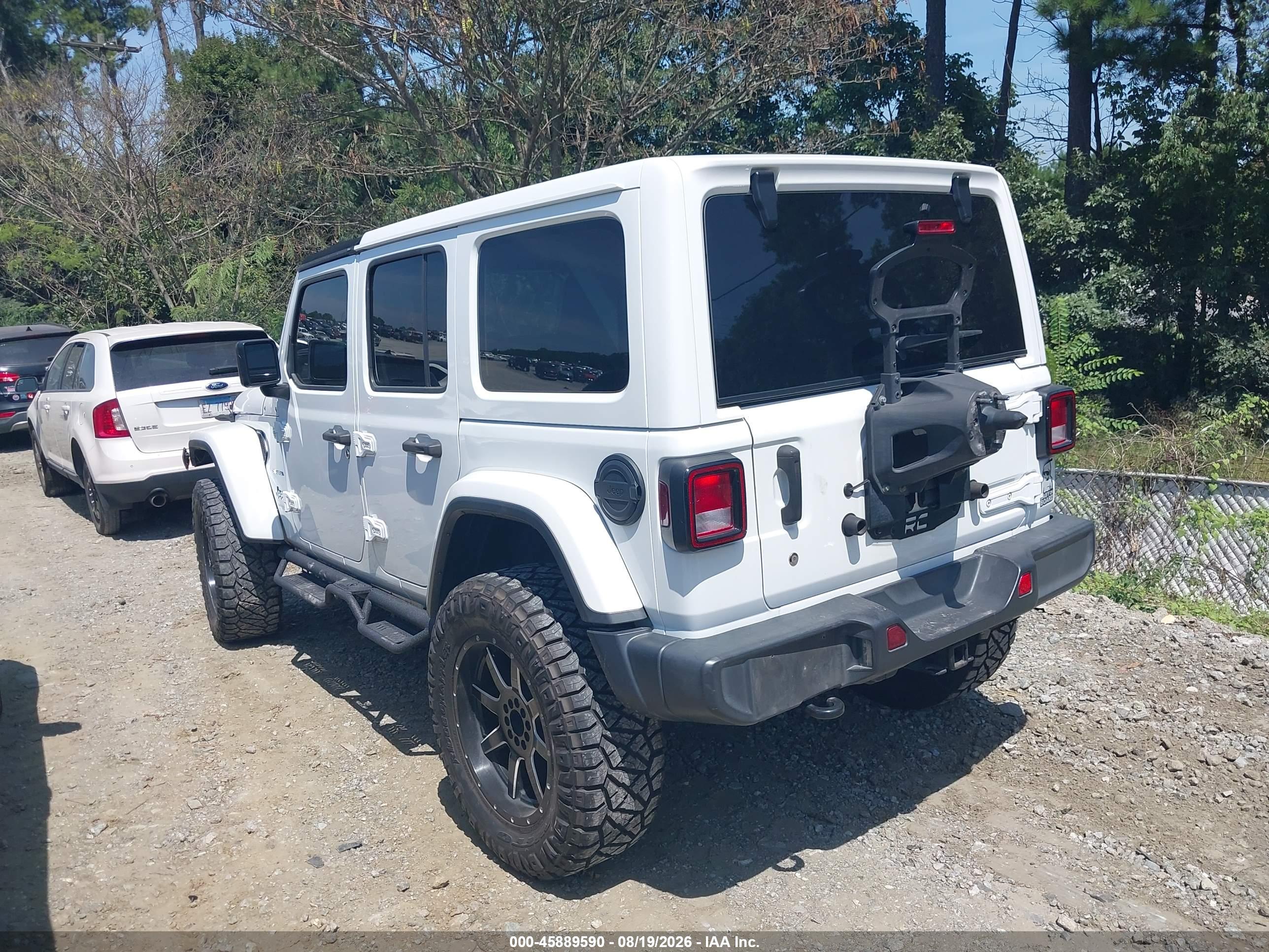 2018 JEEP WRANGLER UNLIMITED SAHARA 4X4