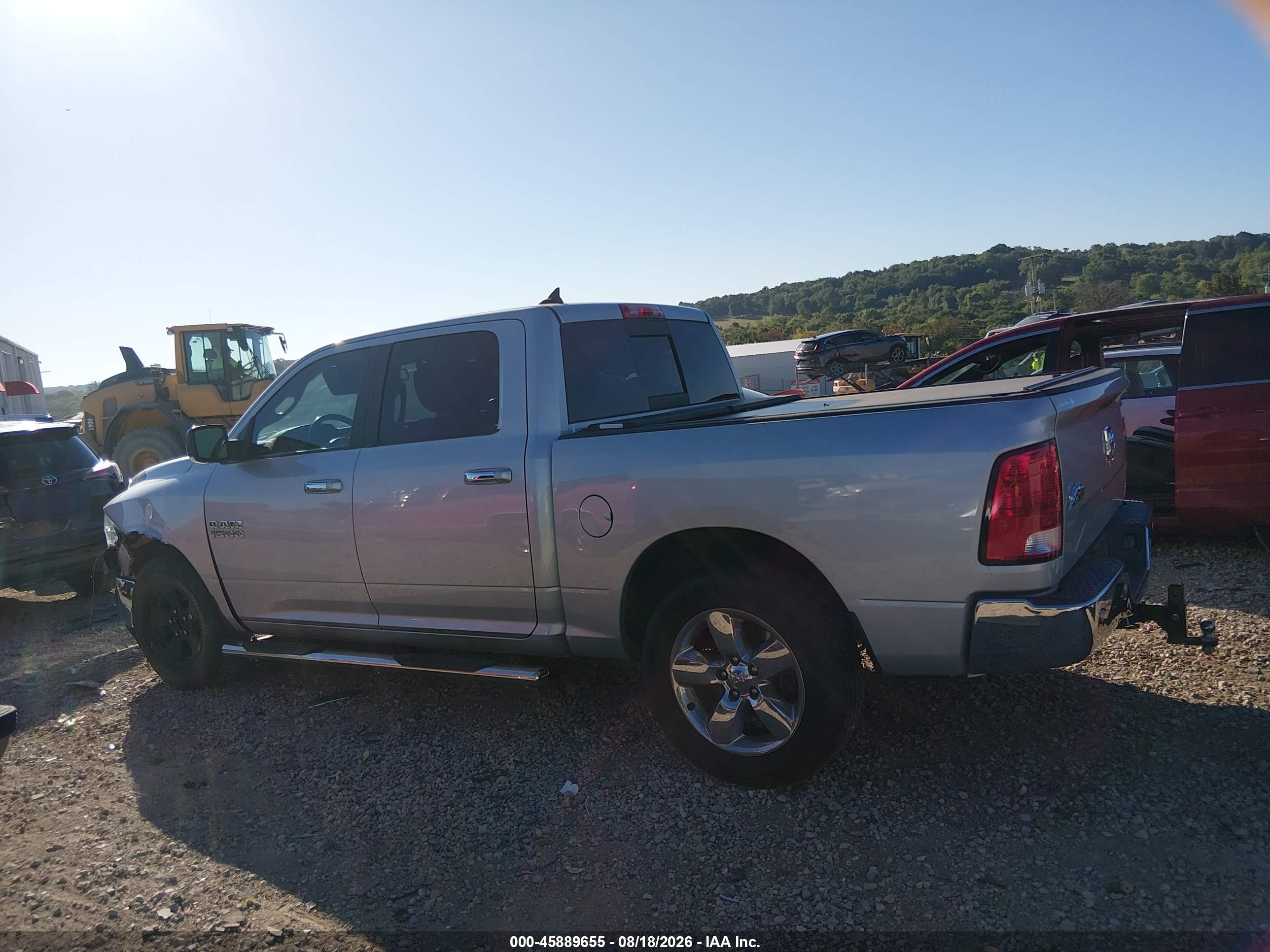 2017 RAM 1500 BIG HORN  4X2 5'7 BOX