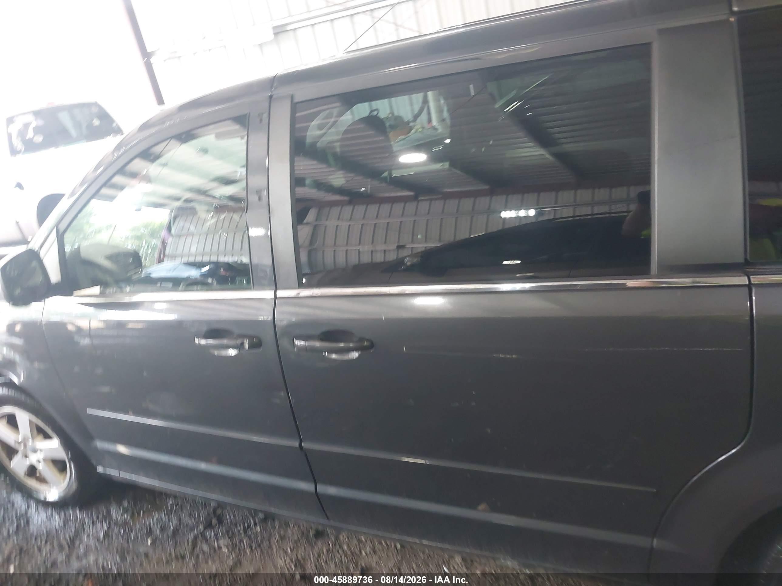 2012 DODGE GRAND CARAVAN CREW