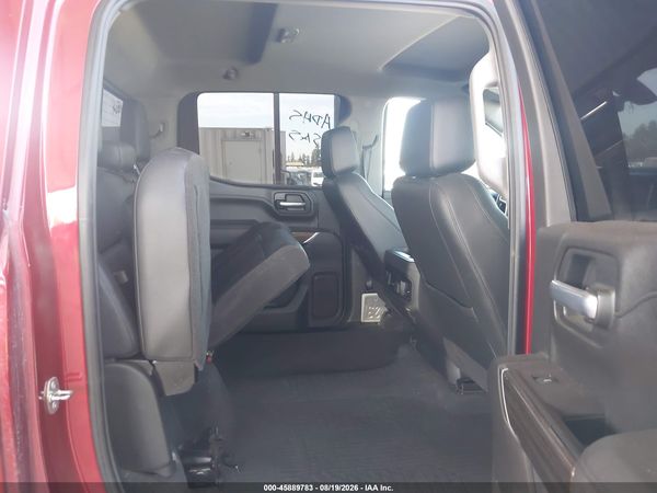 2021 CHEVROLET SILVERADO 1500 — I8