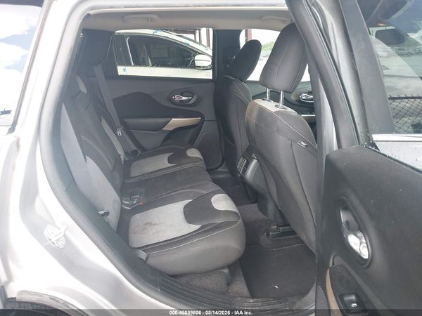 2018 JEEP CHEROKEE LATITUDE FWD