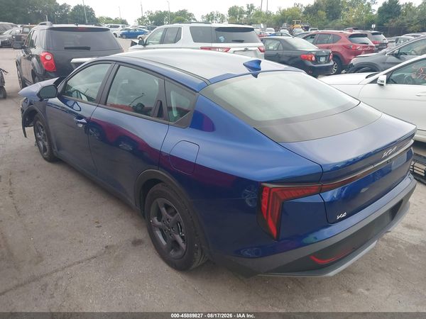 2026 KIA K4 LXS