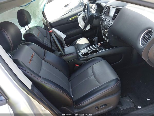 2019 NISSAN PATHFINDER SL — I5