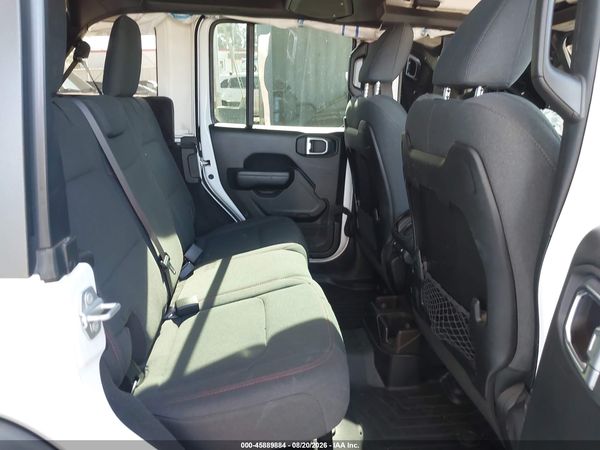 2025 JEEP WRANGLER 4-DOOR RUBICON 4X4 — I8